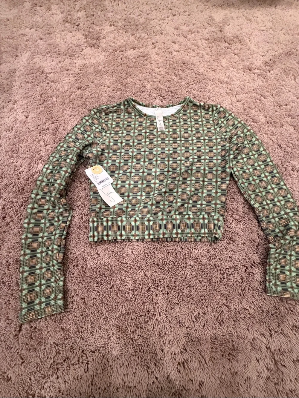 NWT new medium free people seea palomar crop top rashgaurd green pattern surf